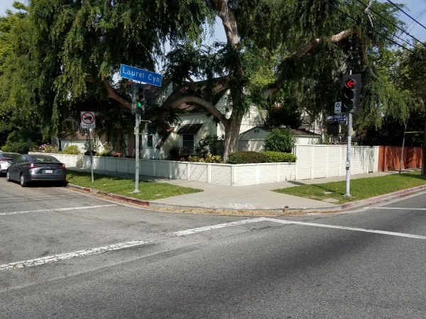 Studio City curb ramp apron approach sidewalk repair